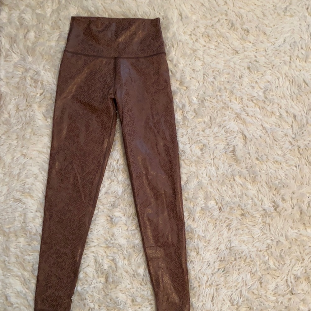 Offline by Aerie purple leggings